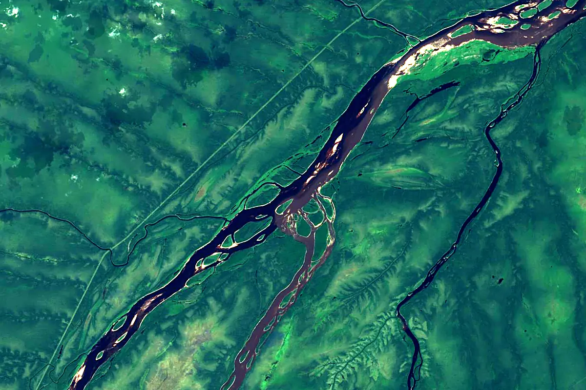 Abitibi River: satellite view of the mouth