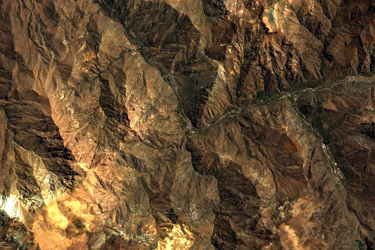 Aconcagua River: satellite view of the source
