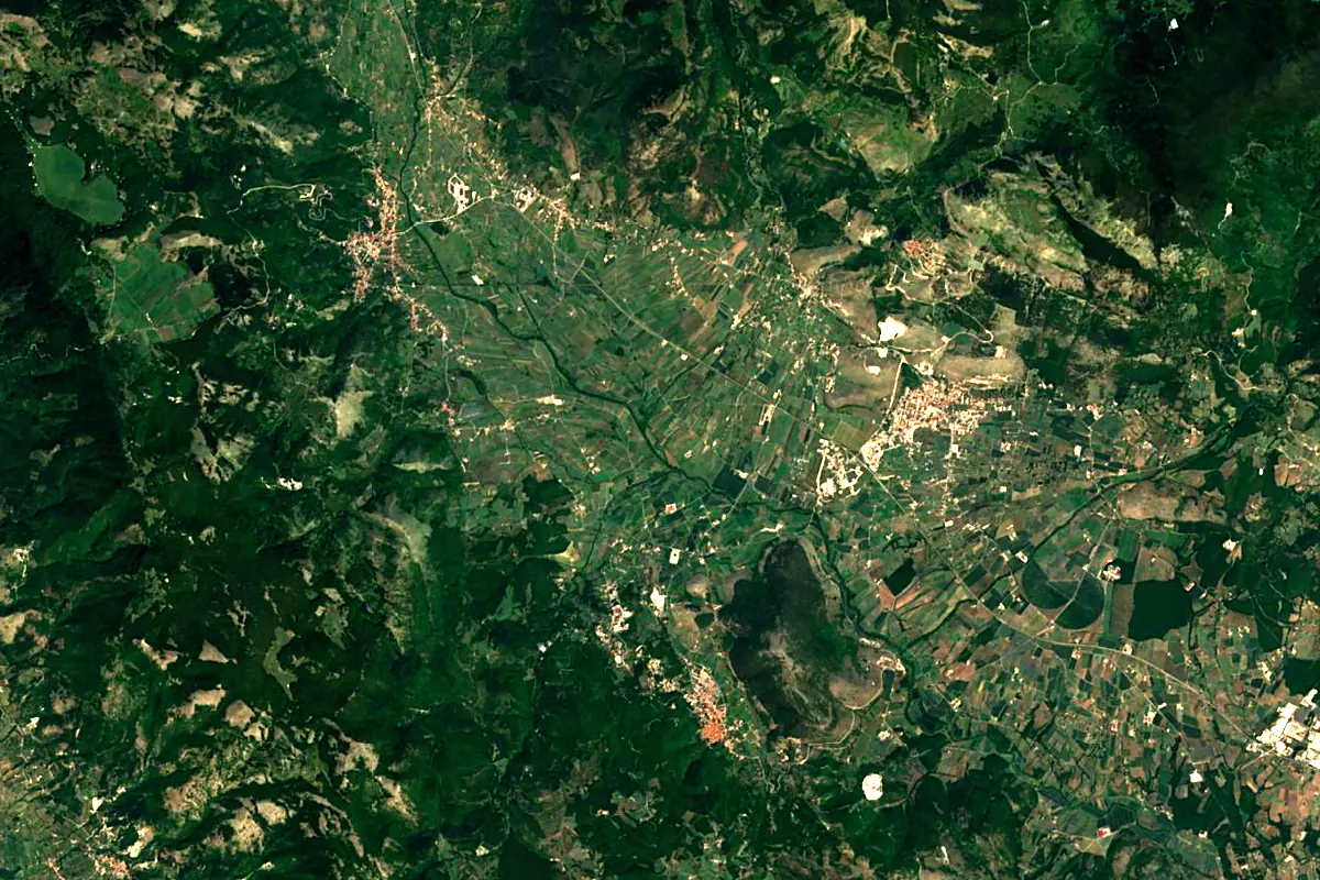 Agri: satellite view of the source