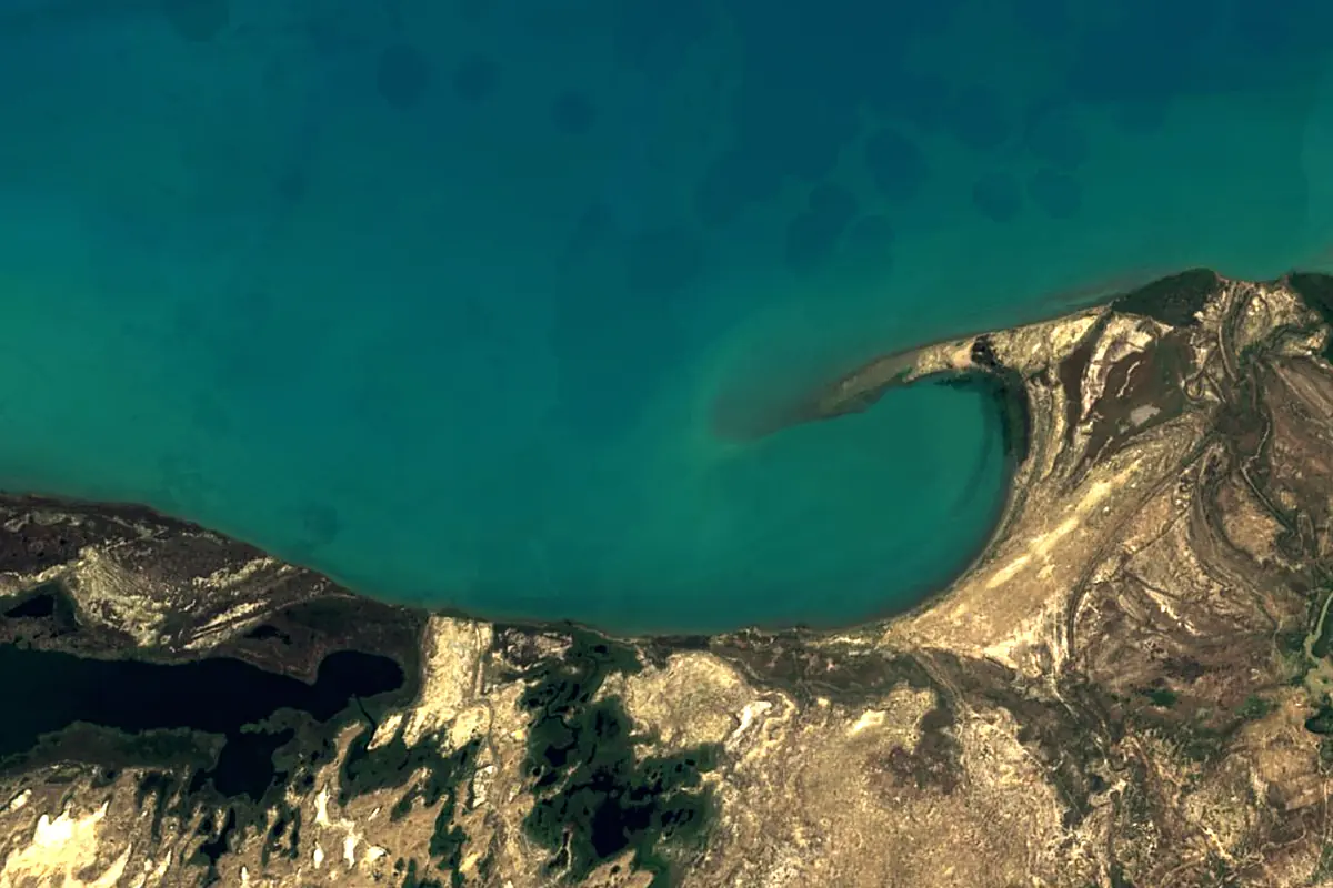 Aksu River: satellite view of the mouth