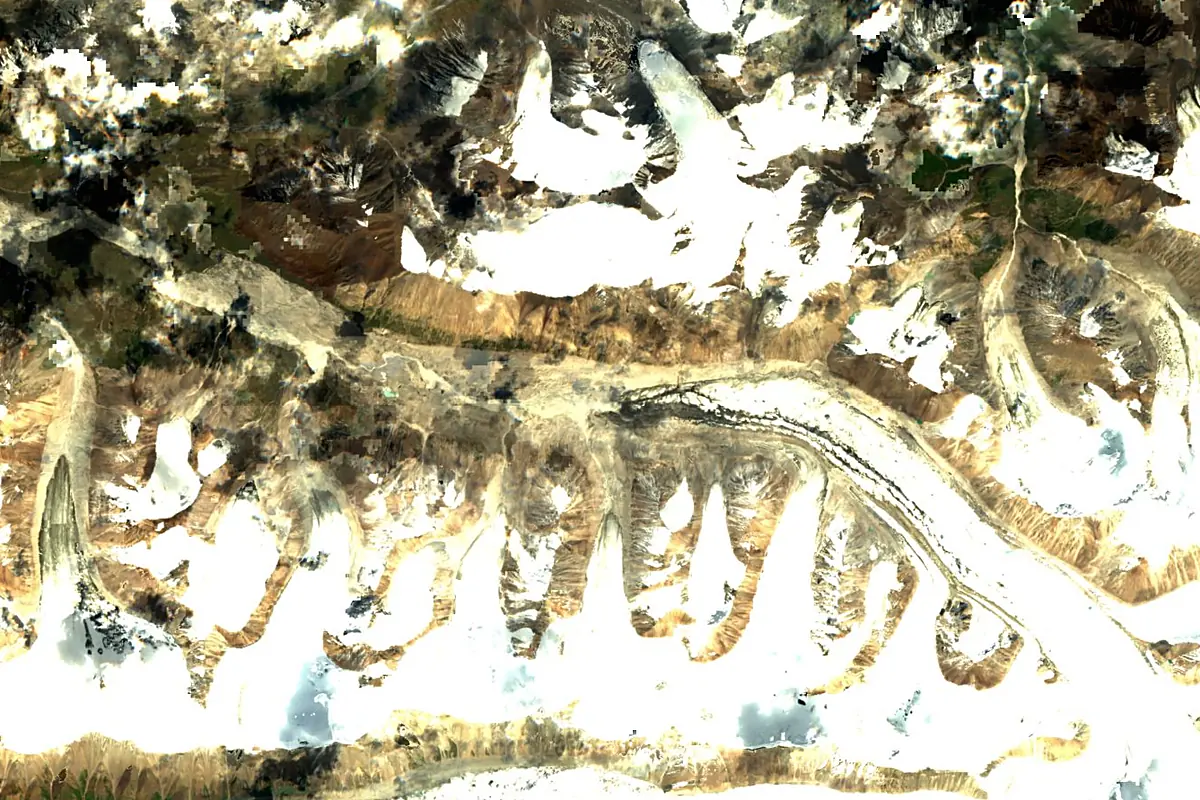 Aksu River: satellite view of the source