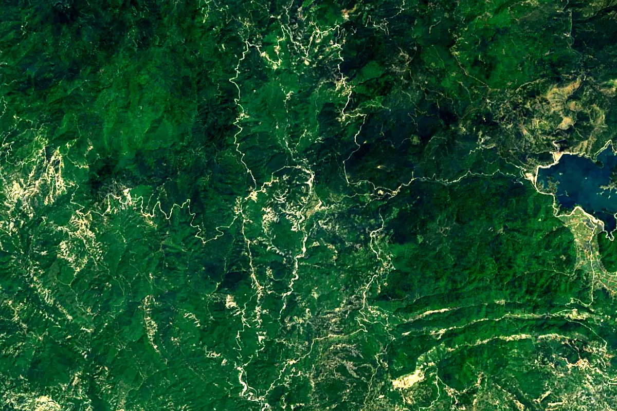 Arachthos: satellite view of the source