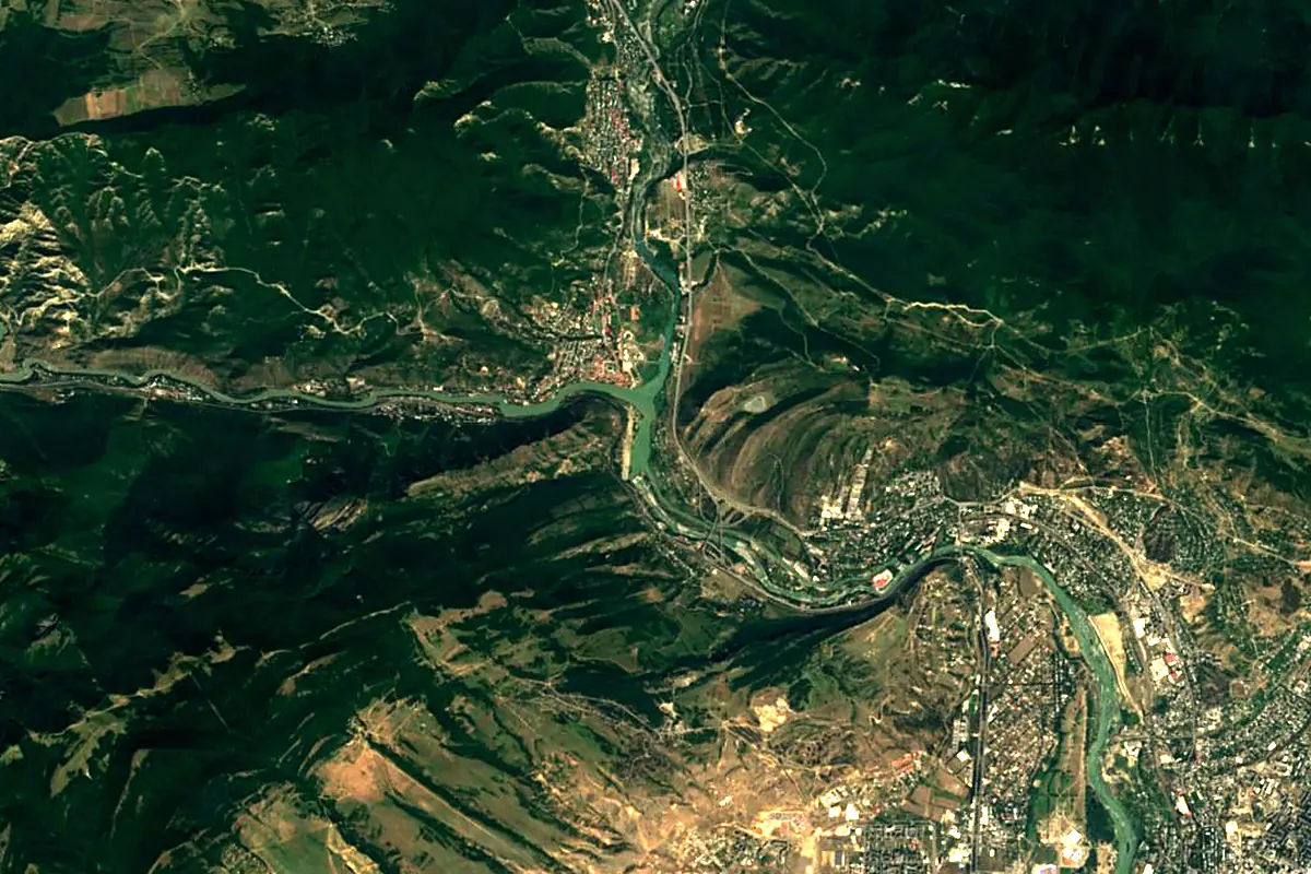 Aragvi River: satellite view of the mouth