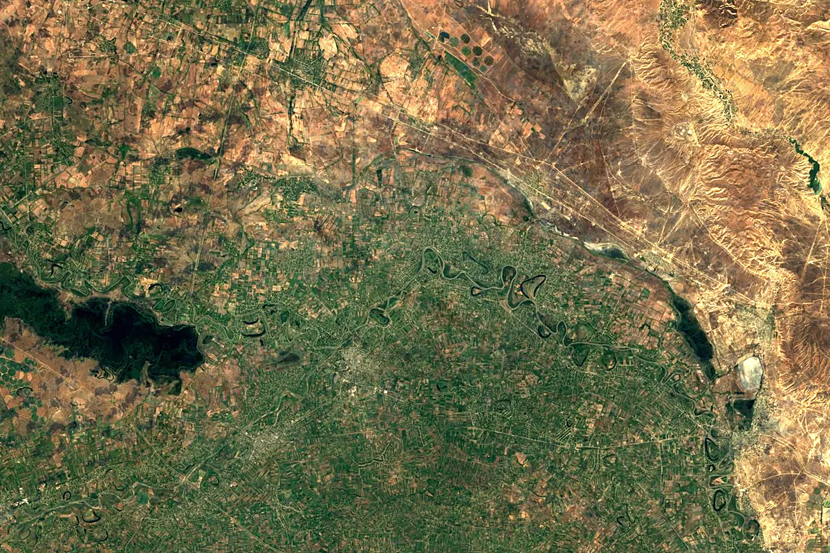 Aras River: satellite view of the mouth