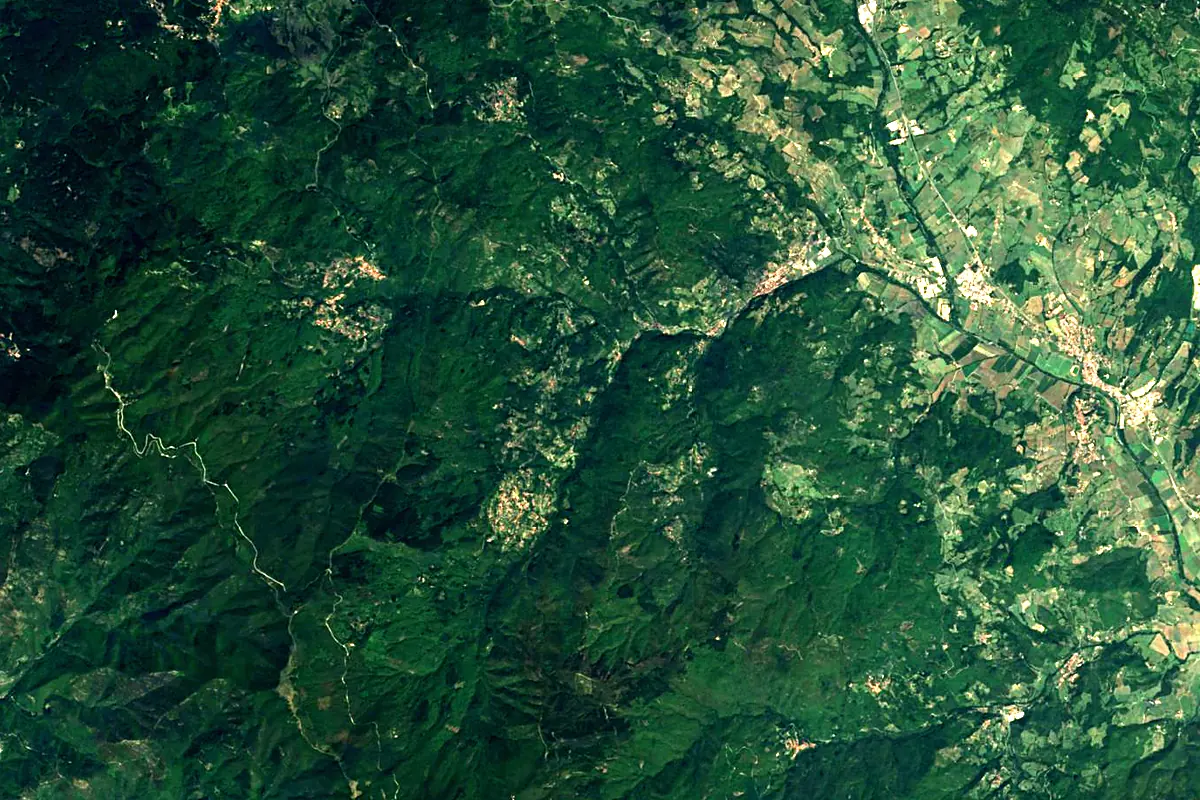 Arno: satellite view of the source