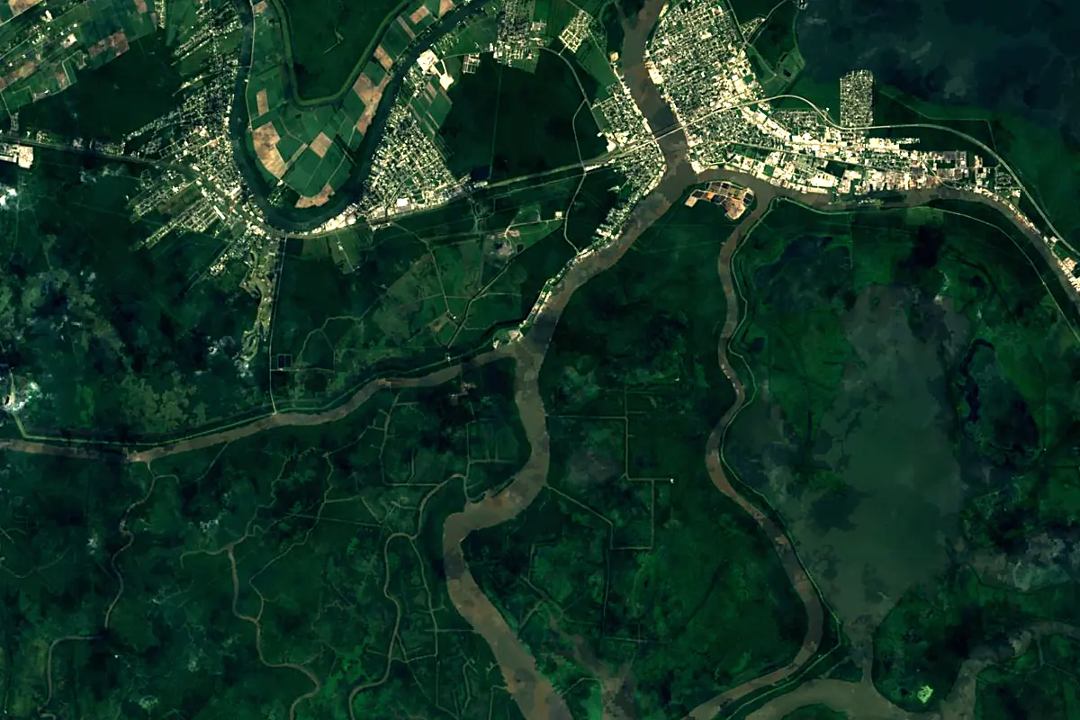Atchafalaya River: satellite view of the mouth