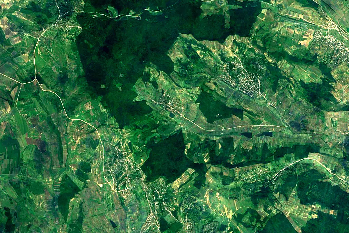 Bâc: satellite view of the source