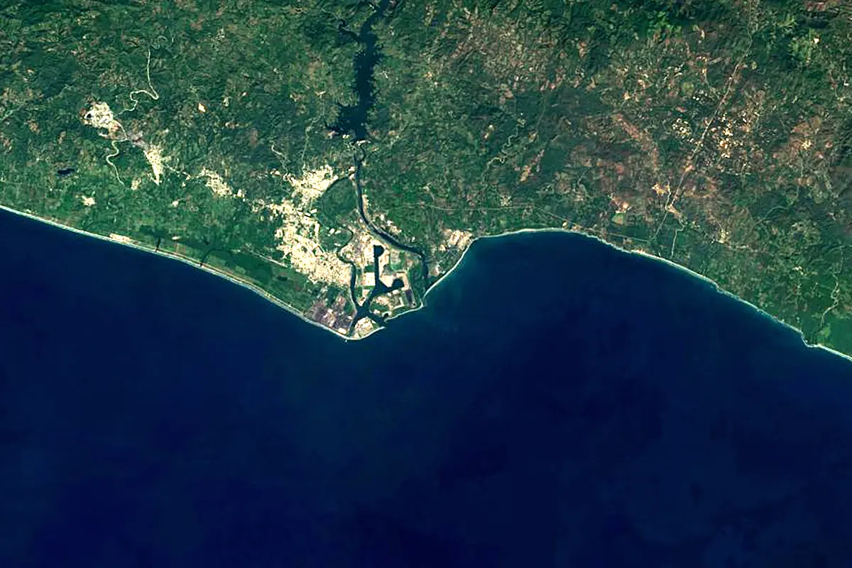 Balsas River: satellite view of the mouth