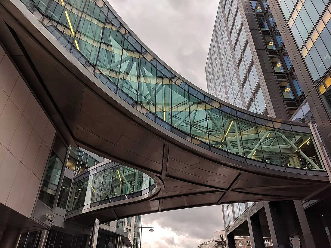 Three way skybridge over Barrow Street