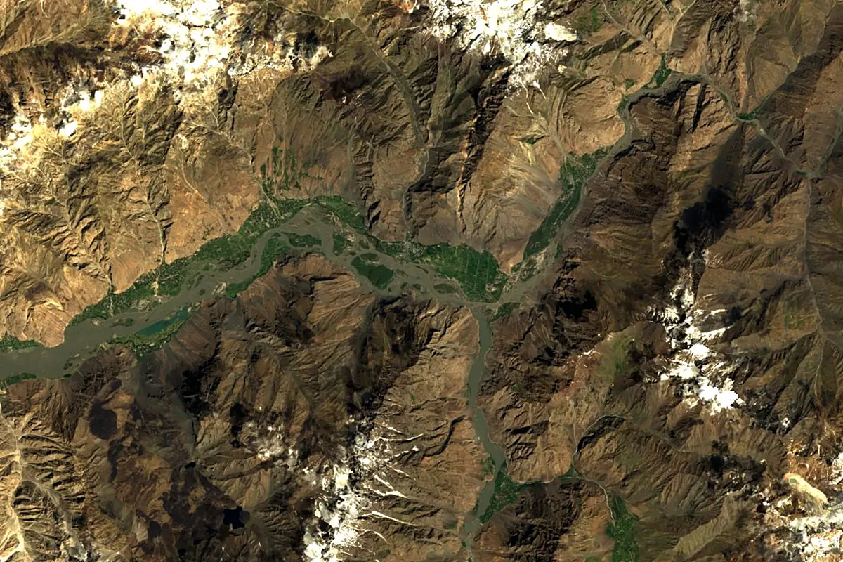Bartang River: satellite view of the mouth