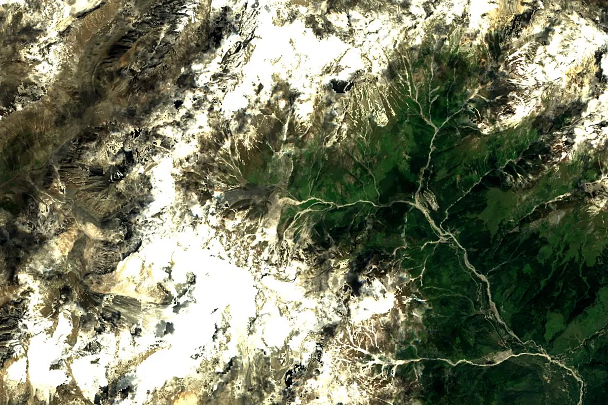 Beas River: satellite view of the source