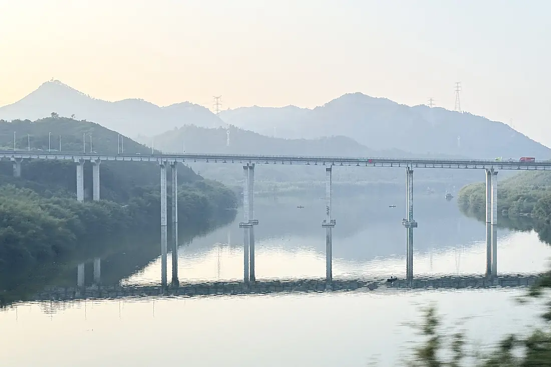 20231211 G0423 Expressway and Lianjiang River in Yingde