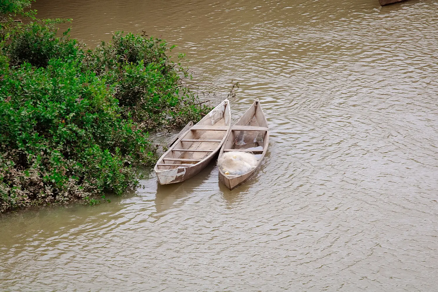 A top view of Black volta from Bamboi bridge