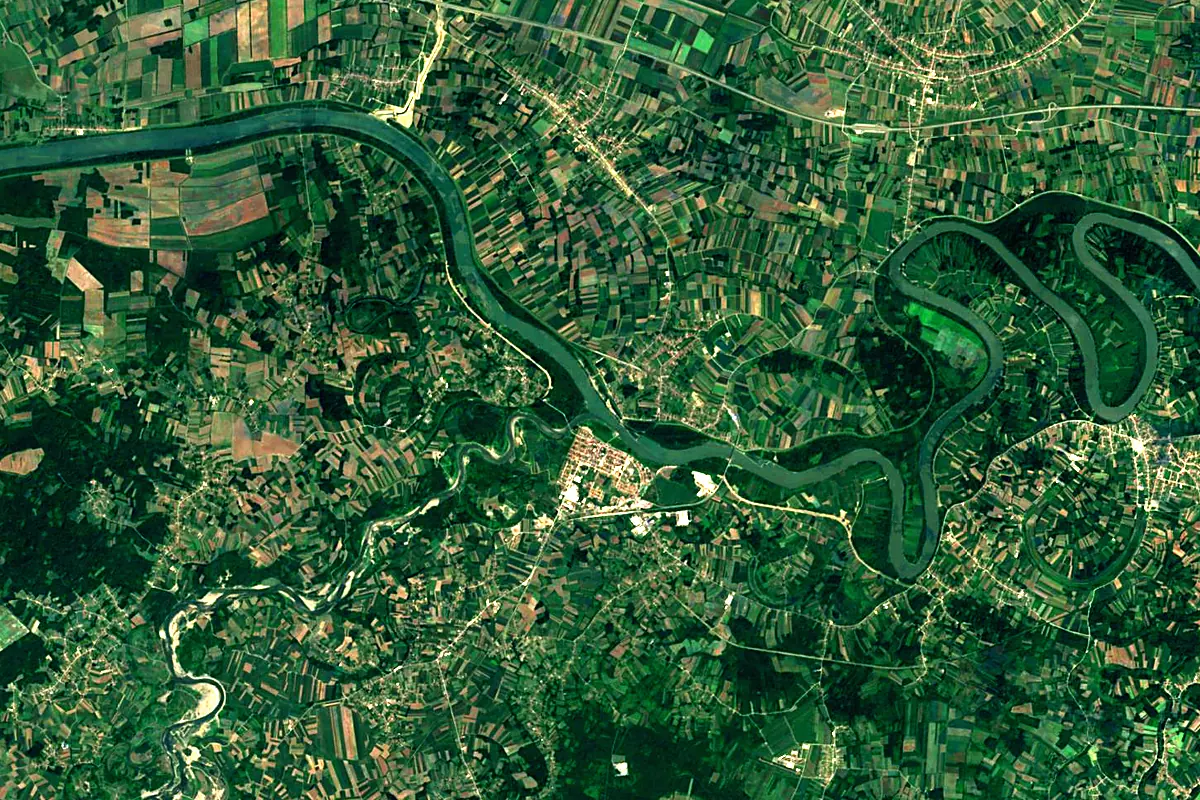 Bosna: satellite view of the mouth