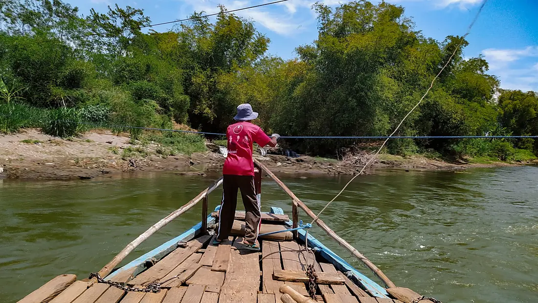 "Tambang" boat in Brantas River