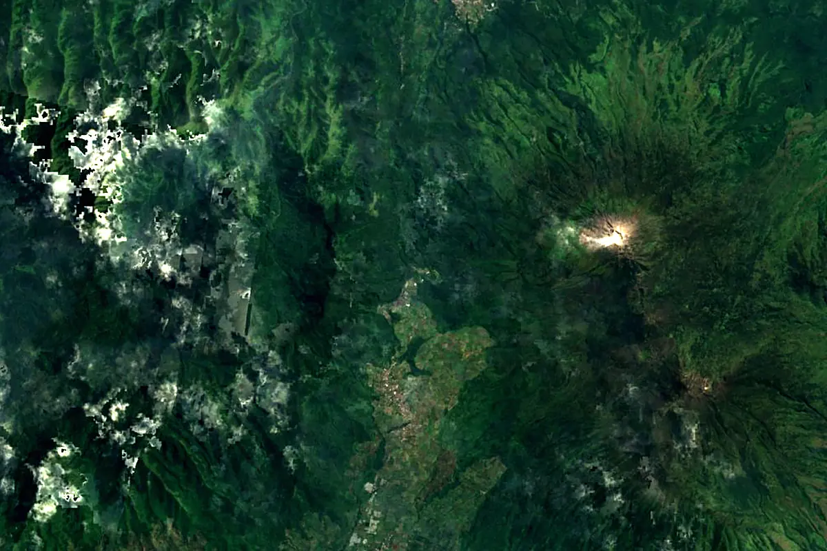 Brantas River: satellite view of the source