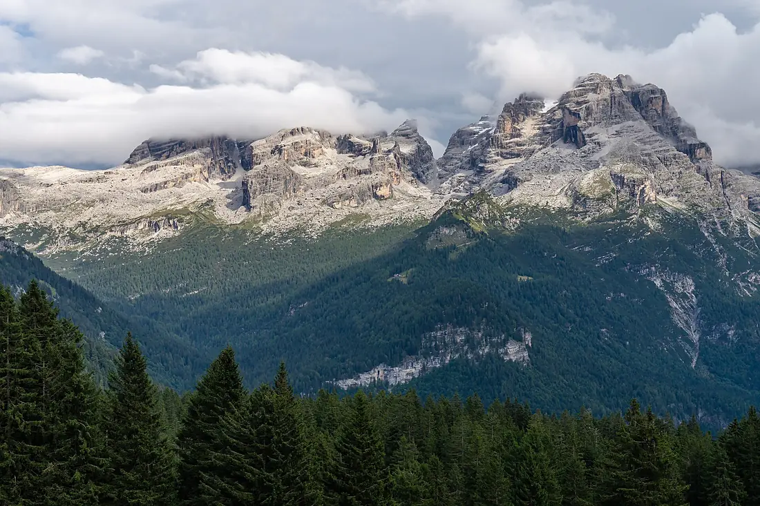 Brenta Dolomites, view from Ritorto lodge 02