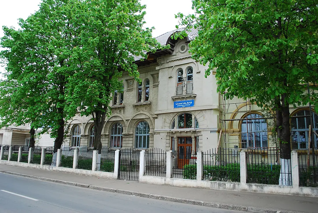 RO BZ Liceul de arta Buzau
