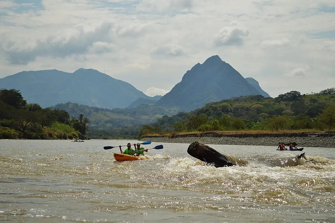 Río Cauca (La Pintada Antioquia - Colombia)