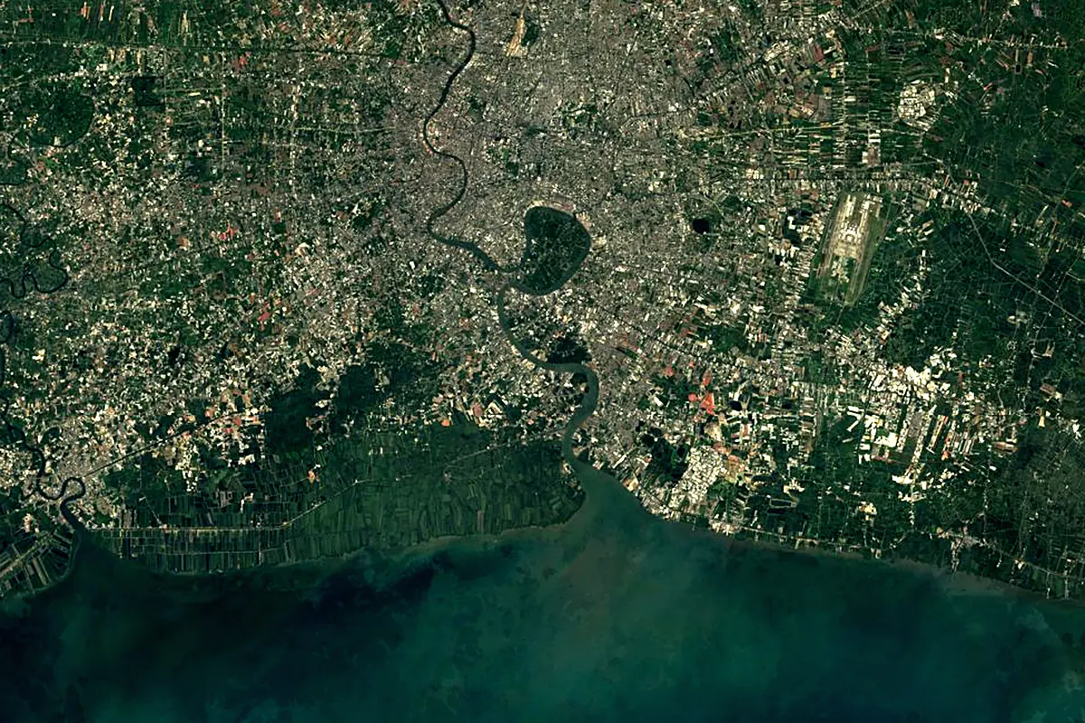 Chao Phraya River: satellite view of the mouth