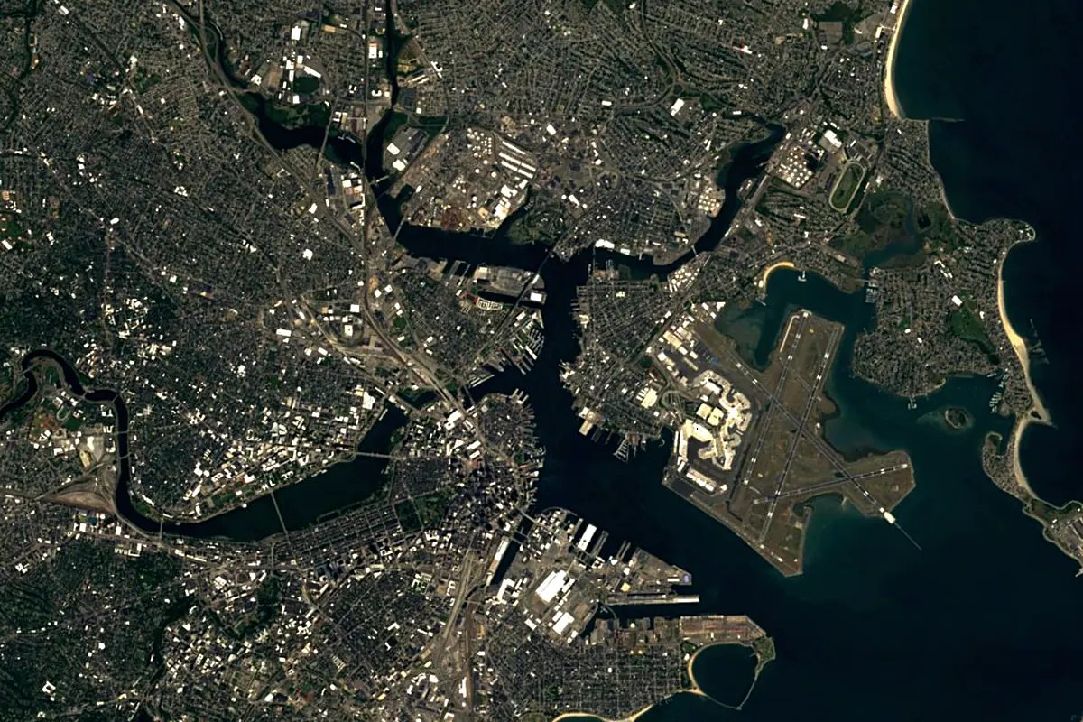 Charles River: satellite view of the mouth