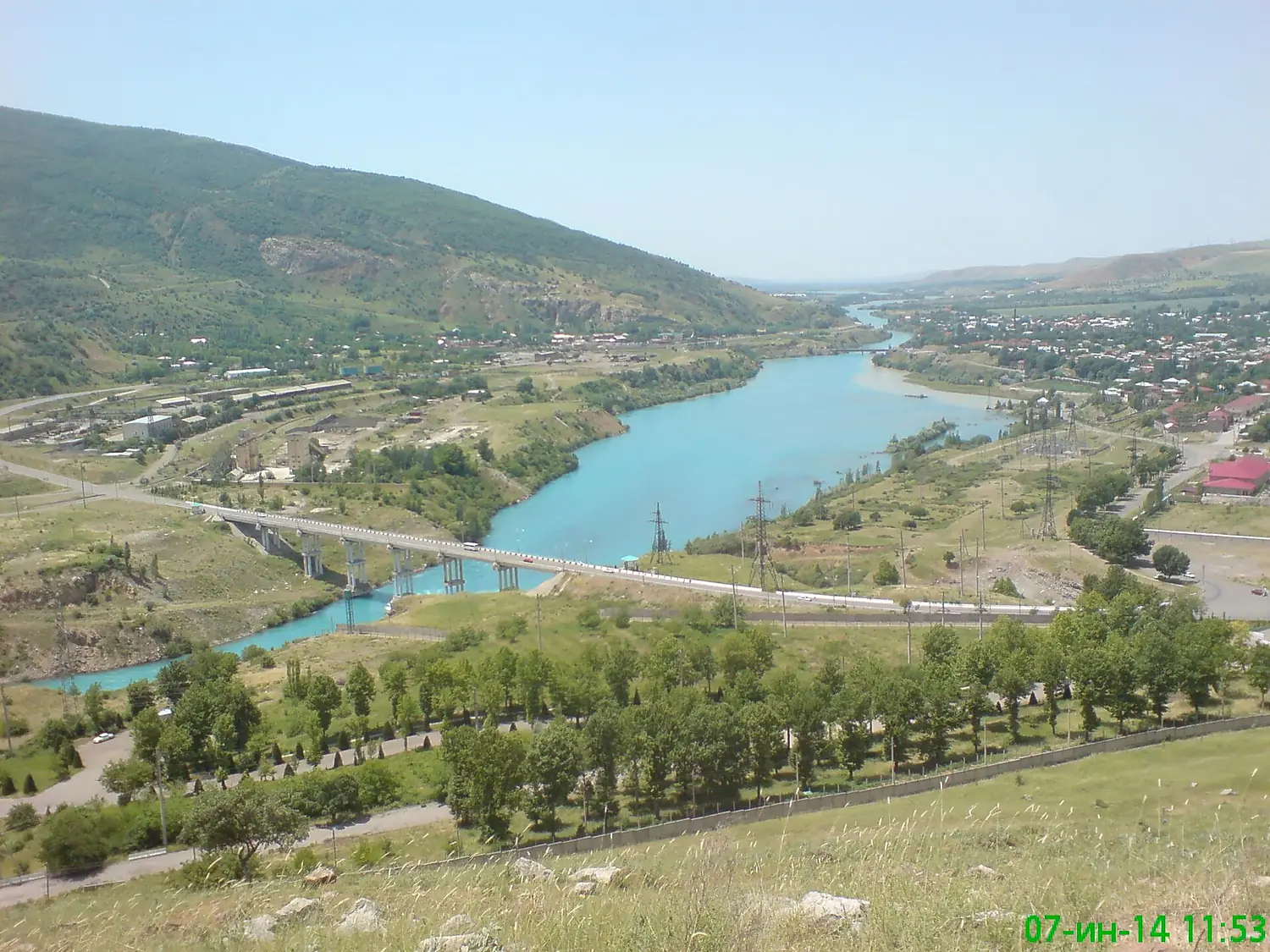 Chirchiq river near Chorvoq