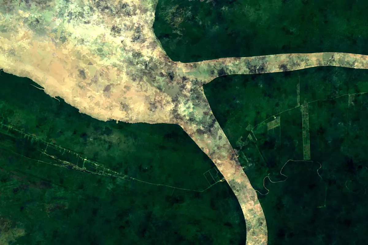 Coppename River: satellite view of the mouth