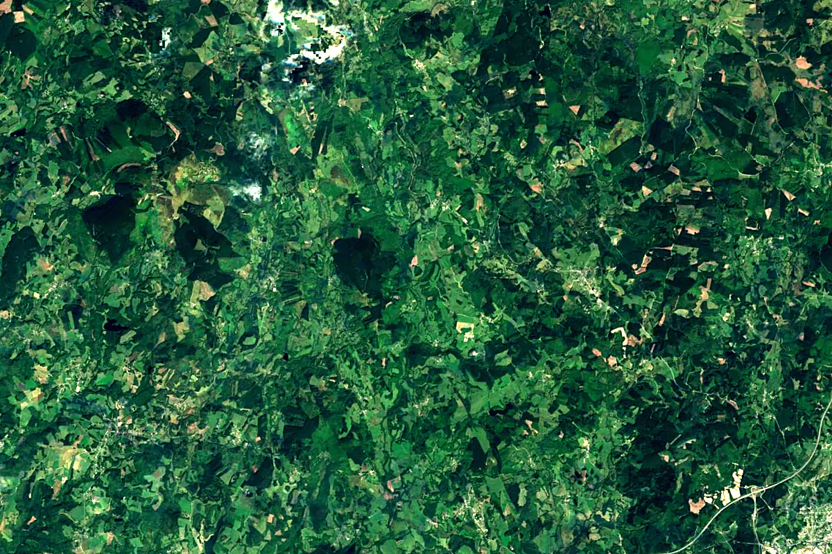 Corrèze: satellite view of the source