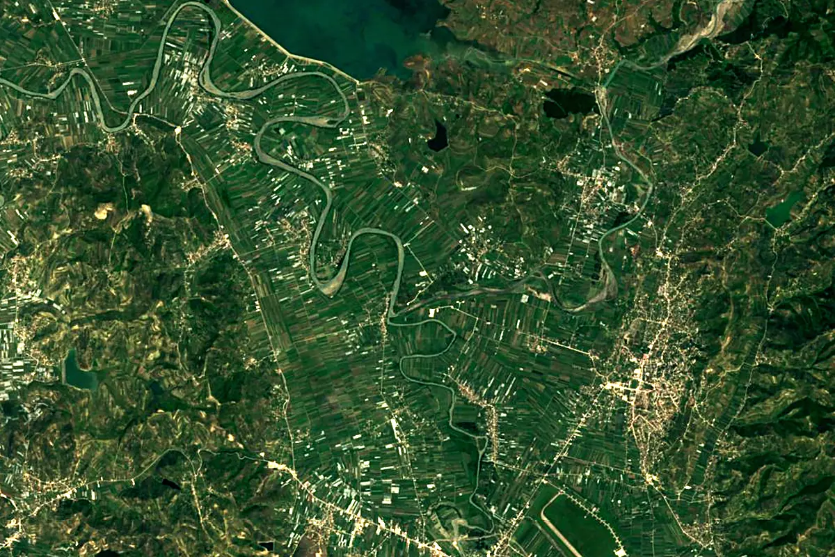 Devoll: satellite view of the mouth
