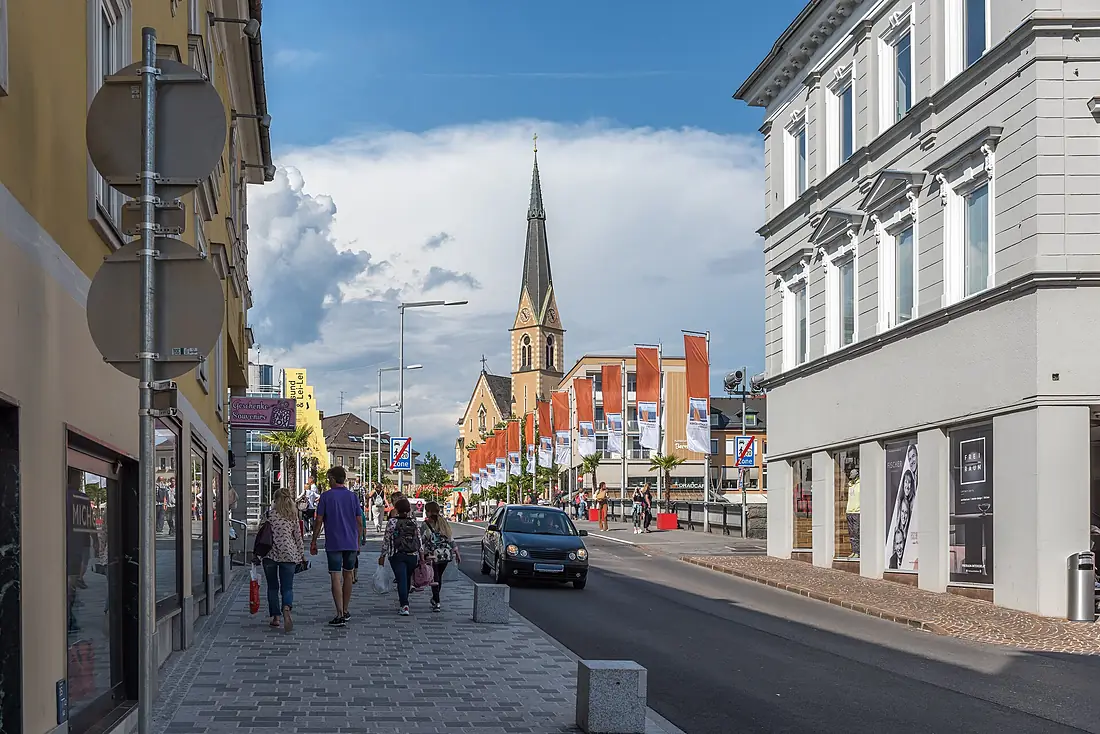 Villach Innenstadt Bahnhofstraße Draubrücke St. Nikolai 15072020 9375