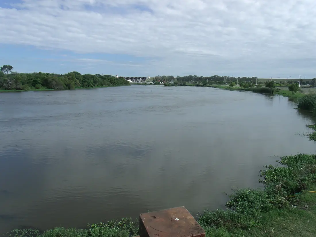 Río Dulce desde la Costanera de Termas de Río Hondo
