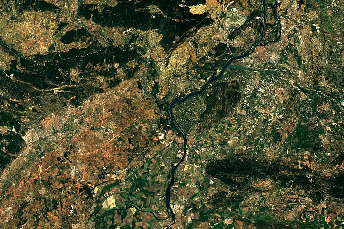 Gardon: satellite view of the mouth