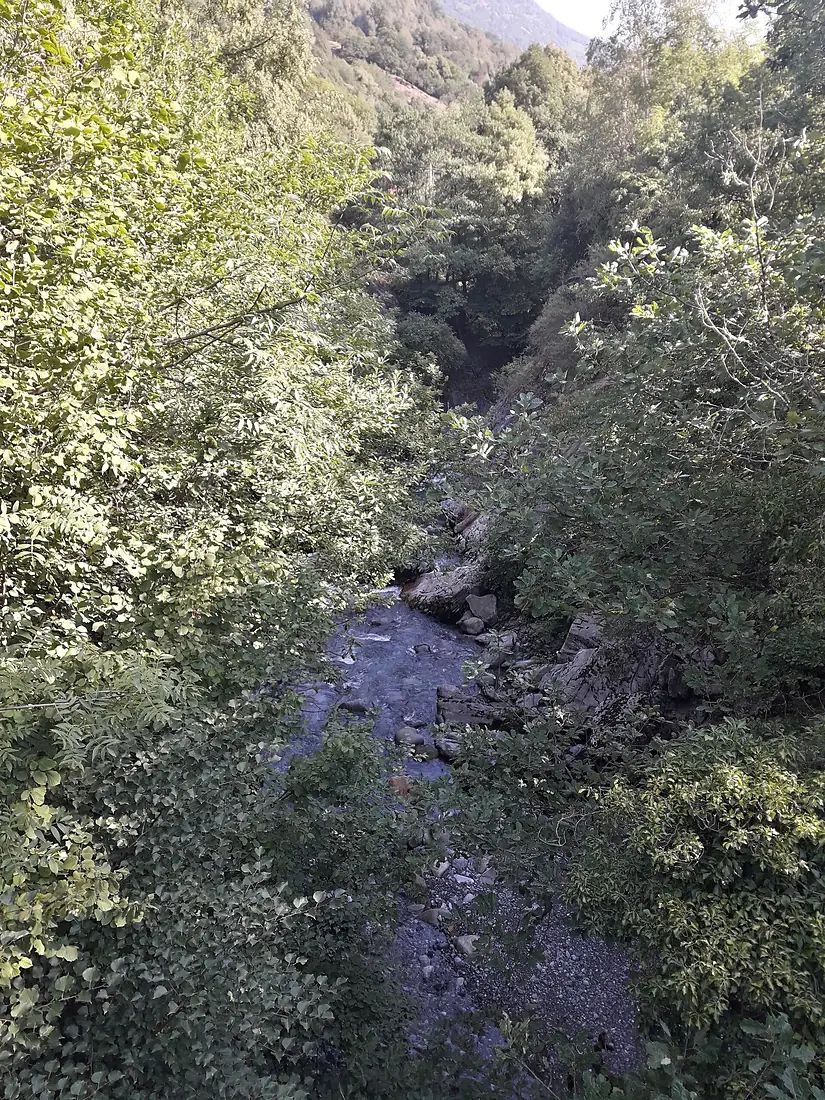 El Garona des del pont de Cledes - 20220814 095357