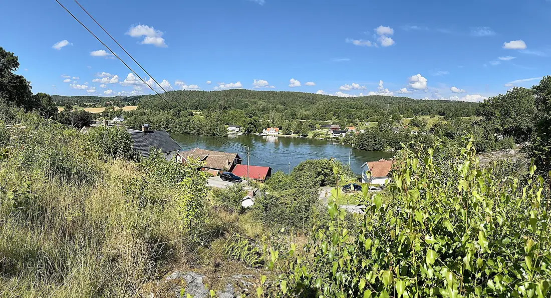 Göta älv Munthers båtbyggeri Stubbered facing Åkerström 03 panorama