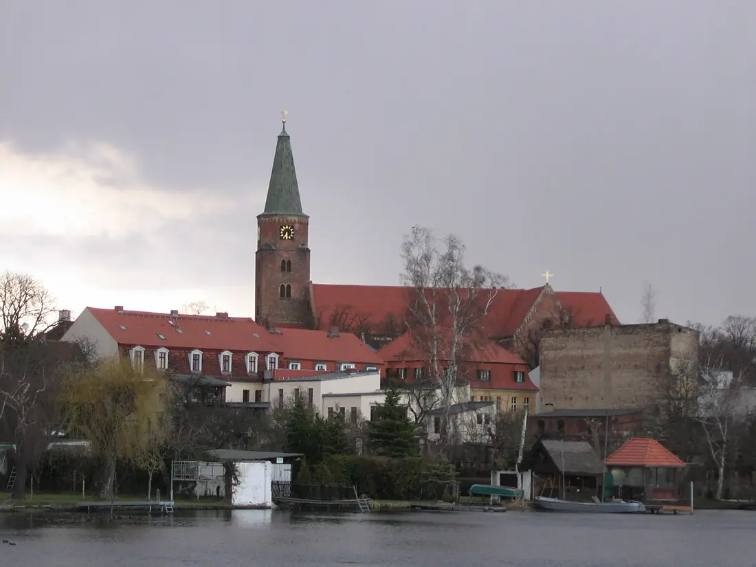 Brandenburg (Havel), Dom vom Wasser aus