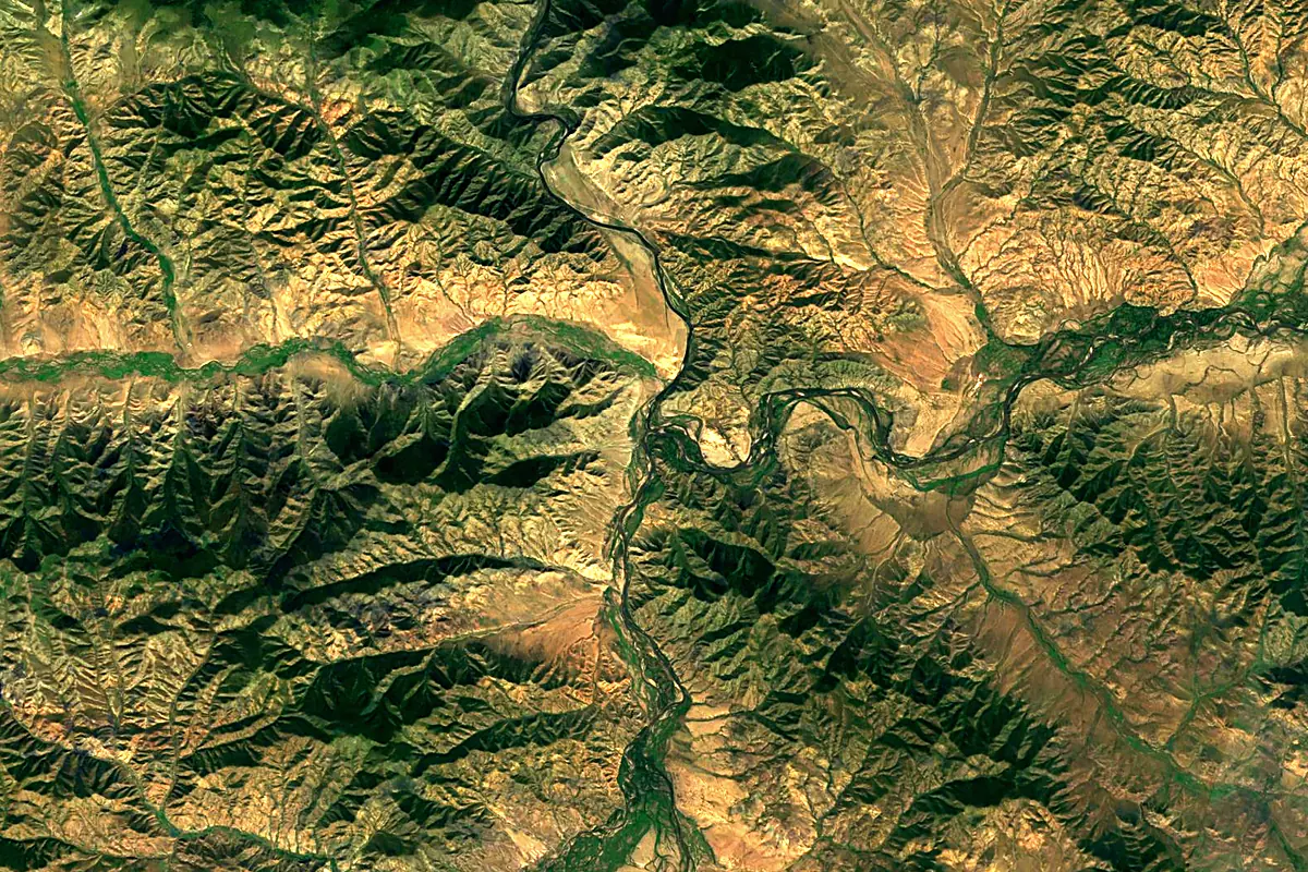 Ider River: satellite view of the mouth