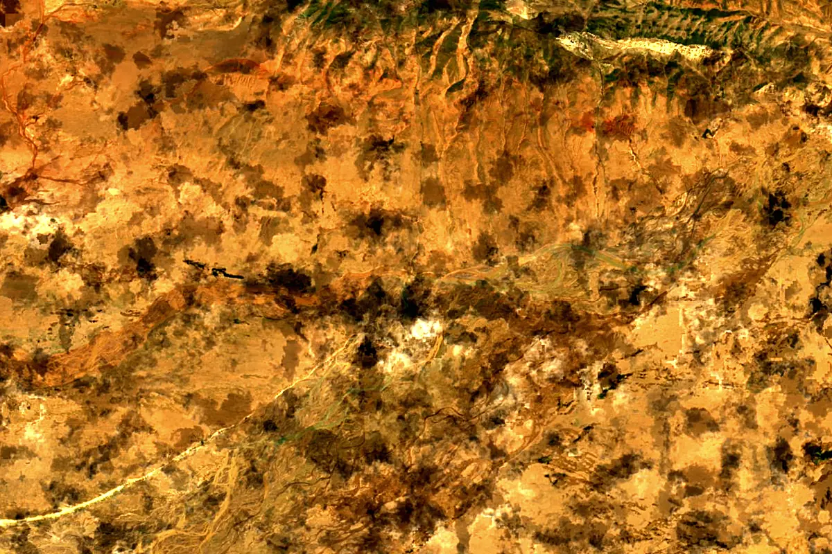 Jinsha River: satellite view of the source
