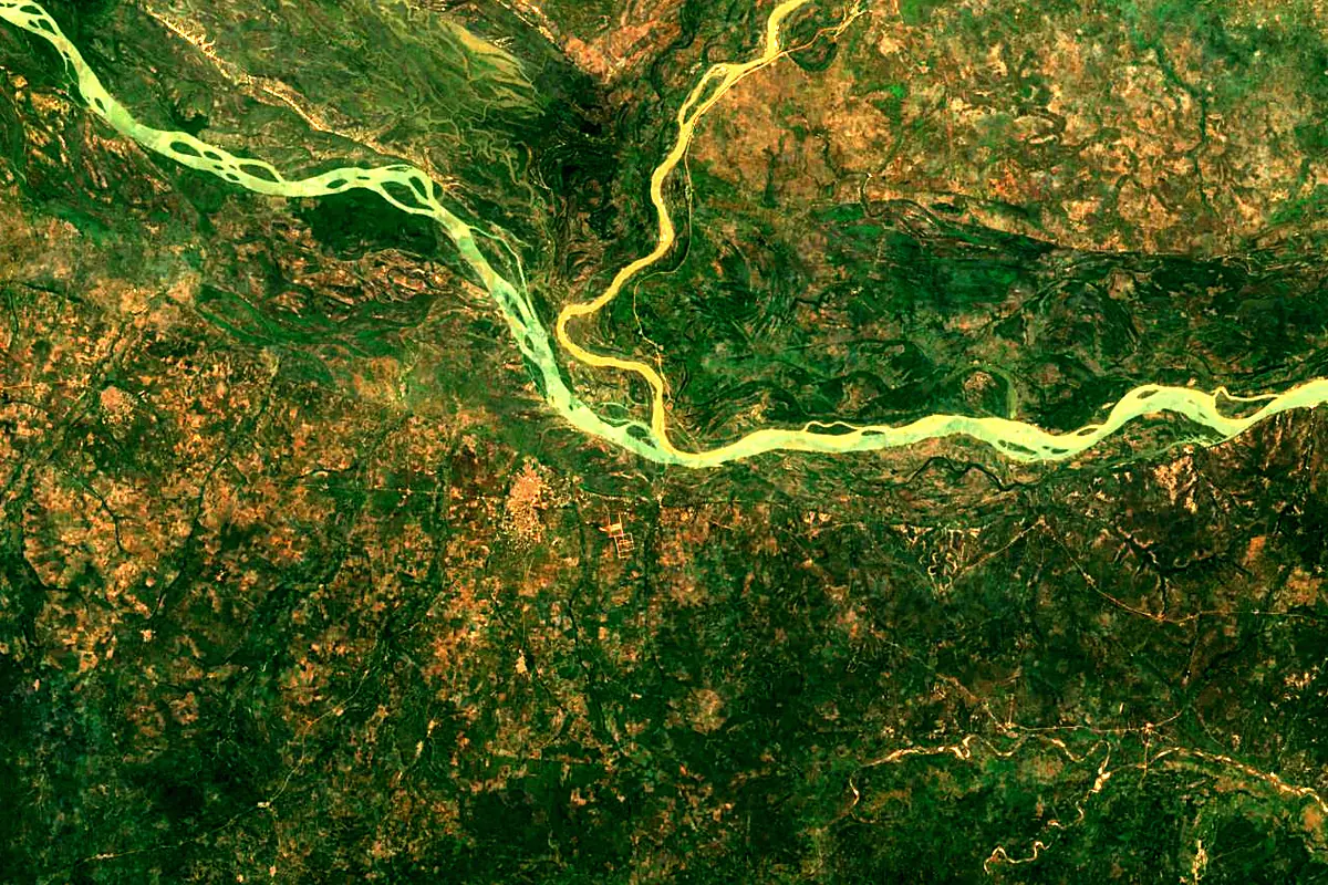 Kaduna River: satellite view of the mouth