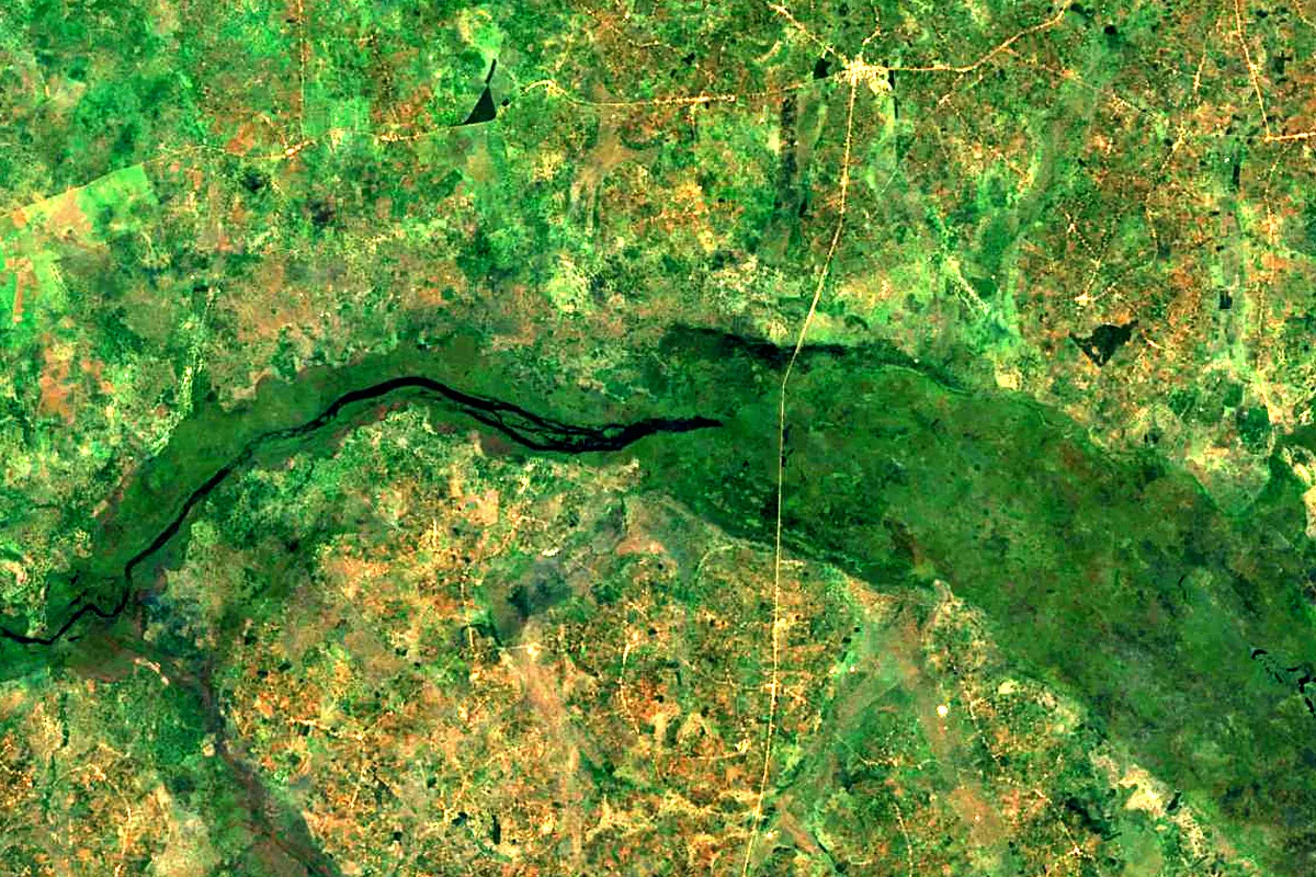 Katonga River: satellite view of the mouth