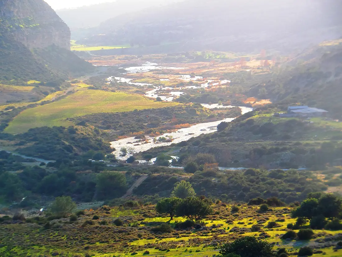 Kouris River 02