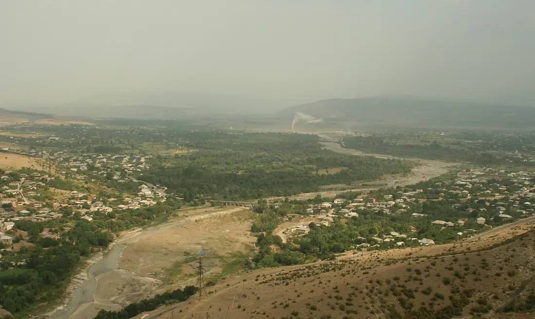 Ksani valley as seen from Ksani fortress (Photo A. Muhranoff, 2011)