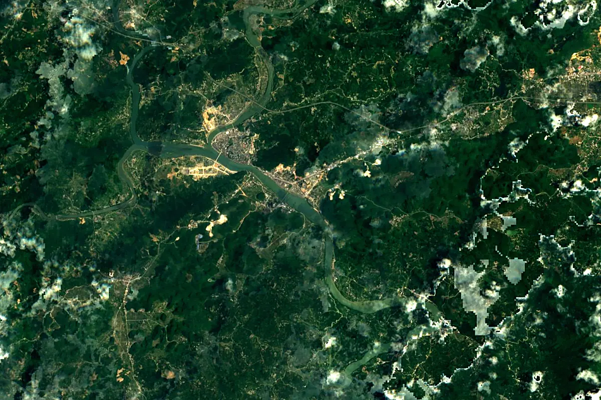 Li River: satellite view of the mouth
