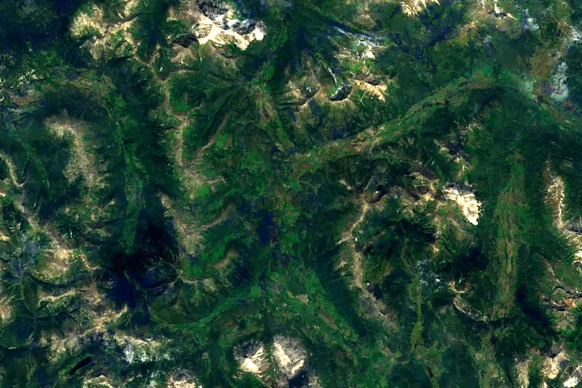 Liard River: satellite view of the source
