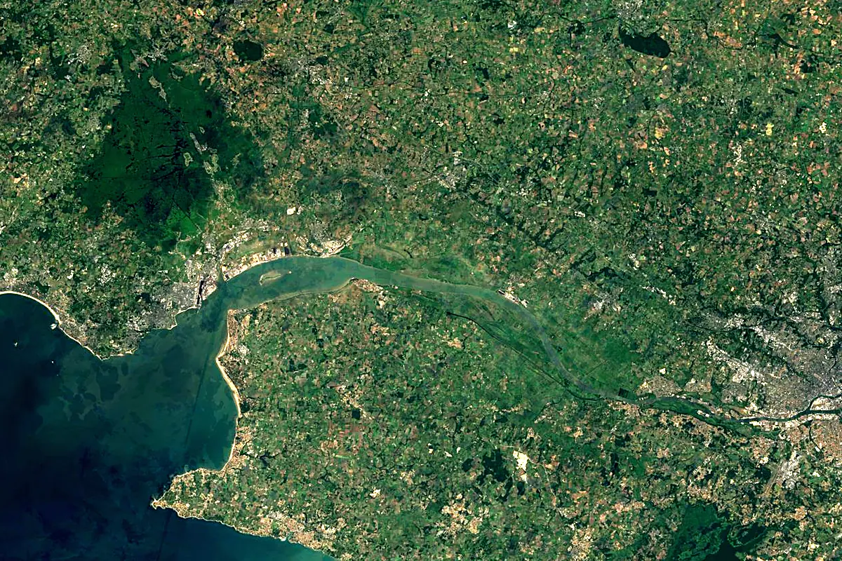 Loire: satellite view of the mouth