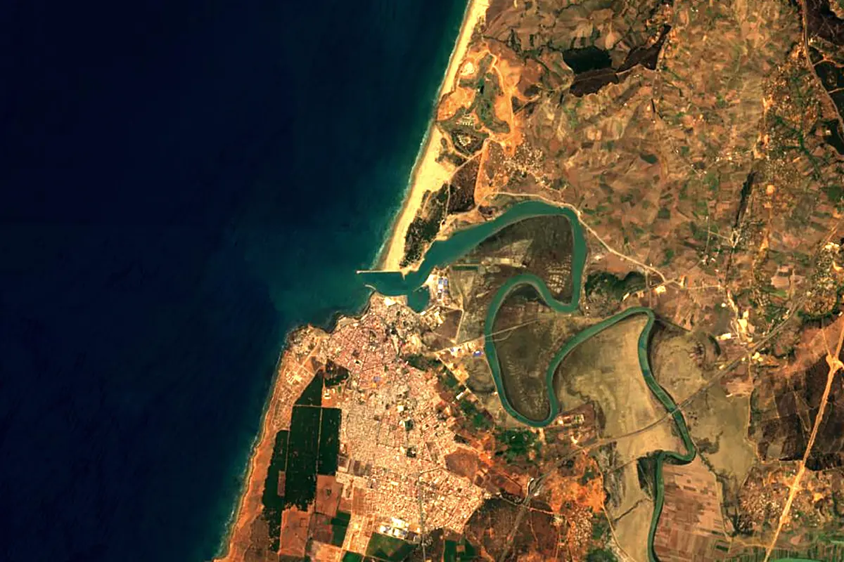 Loukkos River: satellite view of the mouth