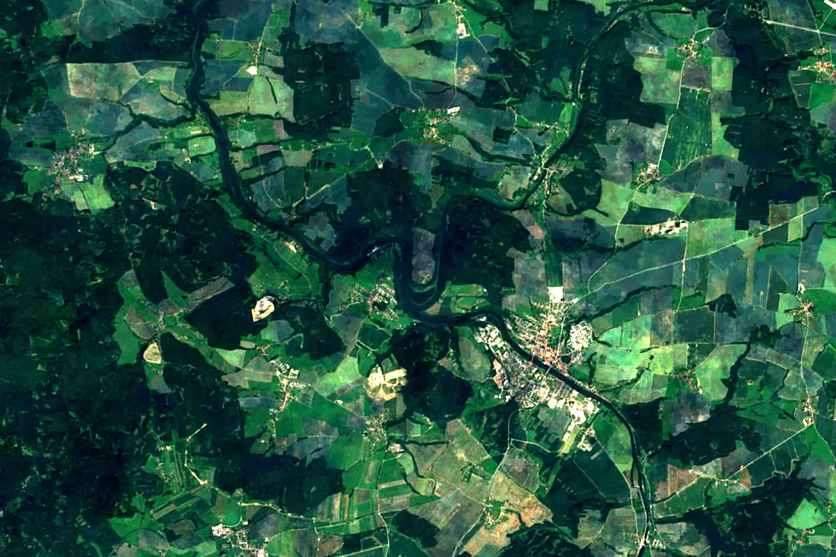 Lužnice: satellite view of the mouth