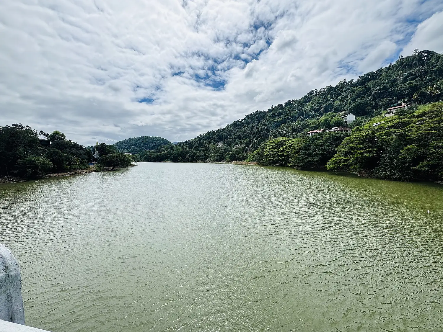 Mahaweli river thennekumbura