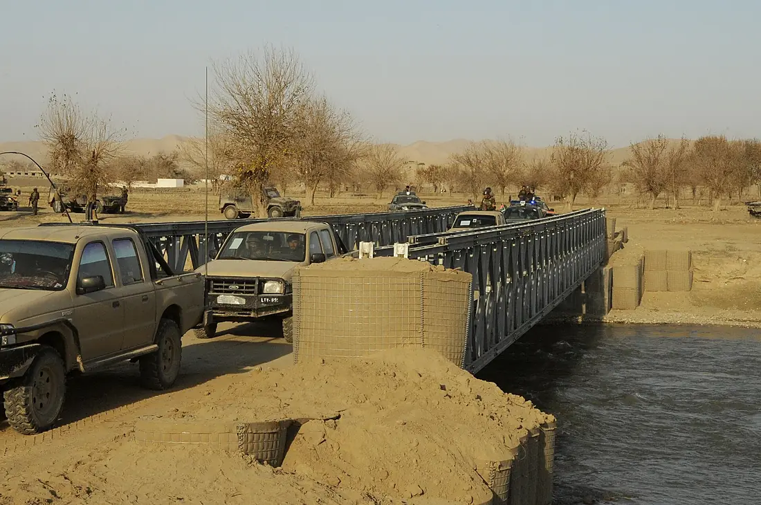 Bridge over the Murghab river -b
