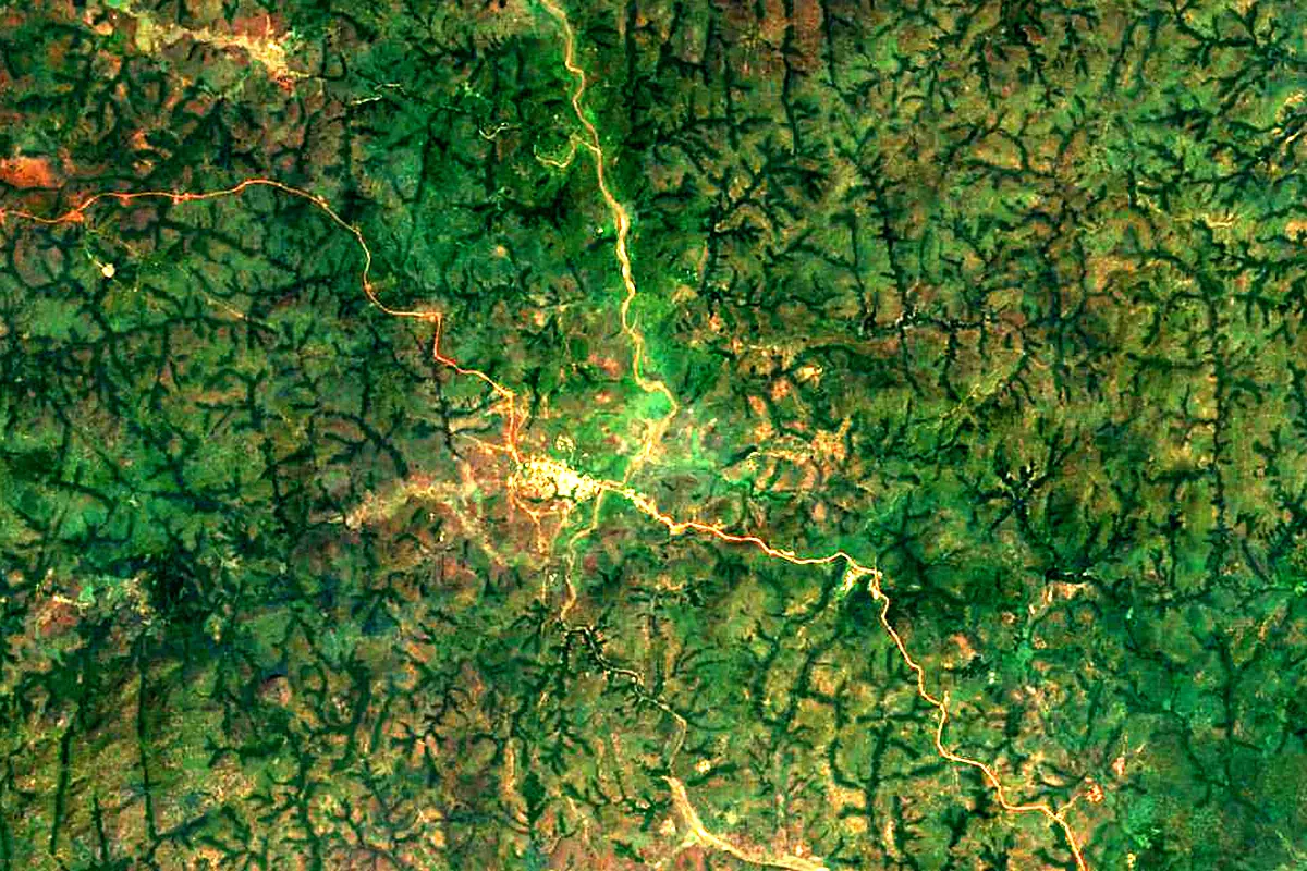 Mbam River: satellite view of the source