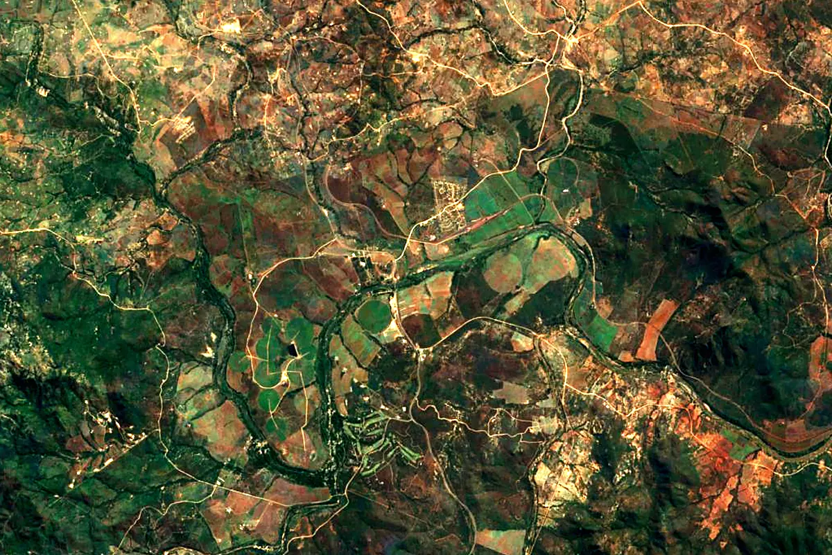 Mzimene River: satellite view of the mouth